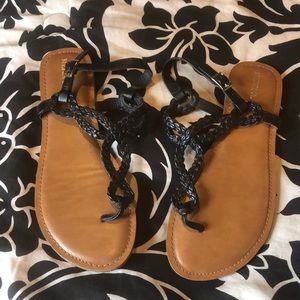 Merona black size 10 brand besides sandals